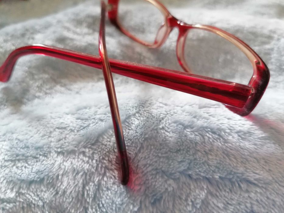 Oprawki okulary korekcyjne czerwone wąskie