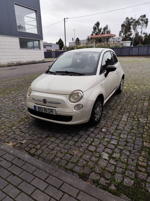 Fiat 500 1.2 70cv — Económico e Ideal para Cidade