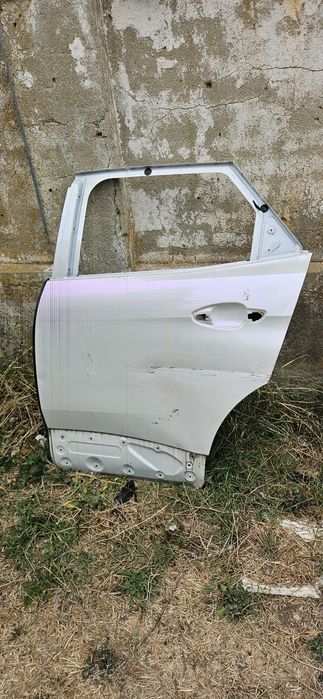 Porta tras esq peugeot 3008