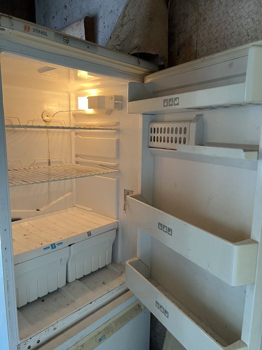 Холодильник Stinol RF S 275