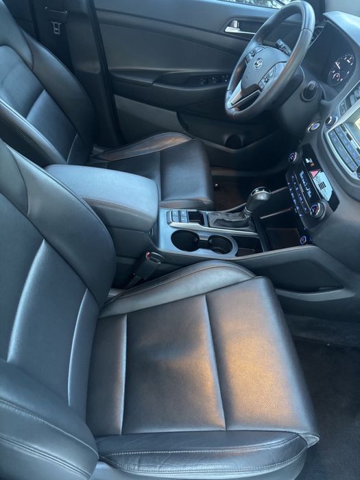 Прожаж автомобіля Hundai Tukson 2.0 д.