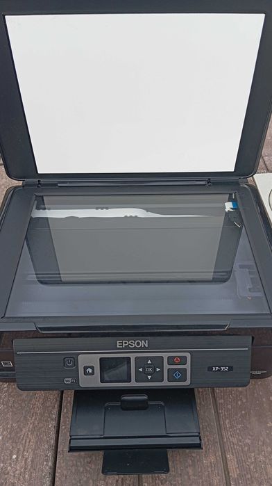 Impressora Multifunções Brother DCP-7030 (Laser)