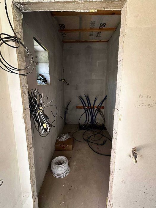 Продаж Окремий будинок 4 сотки , 120 м2 , Єоселя, Баварська кладка