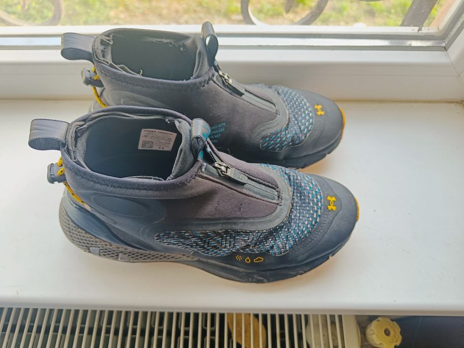 Under armour phantom hovr 2 storm кросівки гортекс