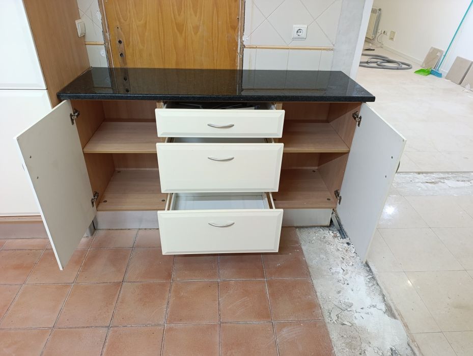 Cozinha completa Siemens granito preto