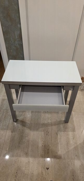 Mesa de cozinha dobrável como nova