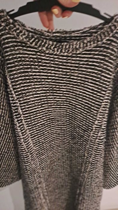 Vestido Malha Midi marca Massimo Dutti