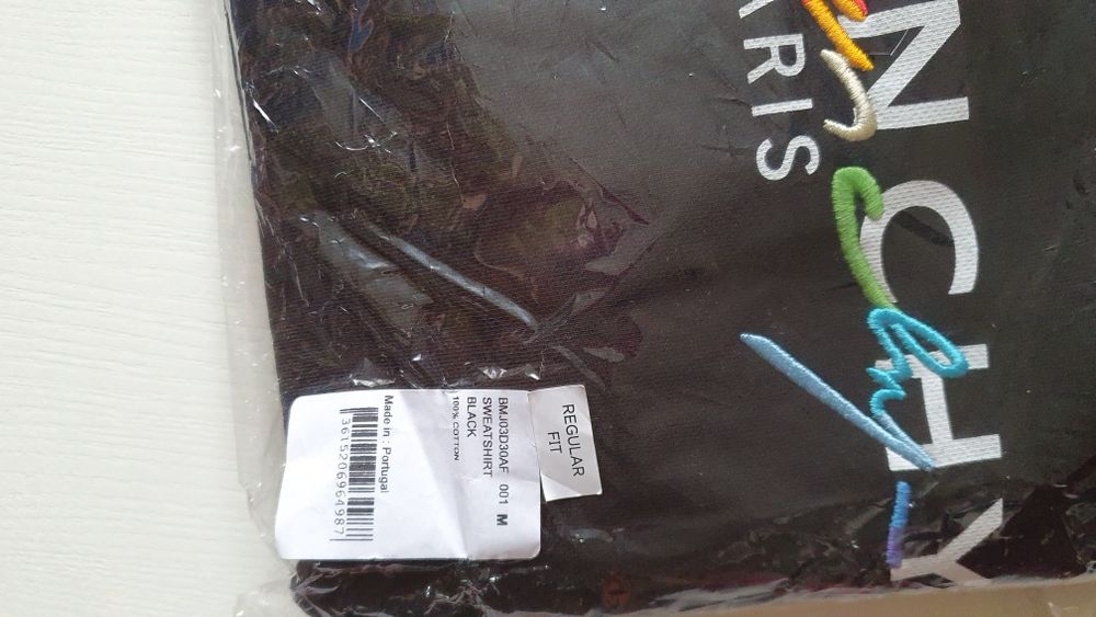 Givenchy Bluza kangurka czarna rozm.M