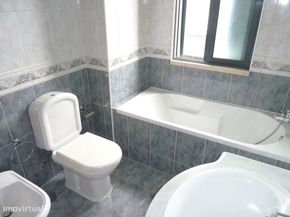 Apartamento T1 em Coimbra (Urb. Gorgulão)