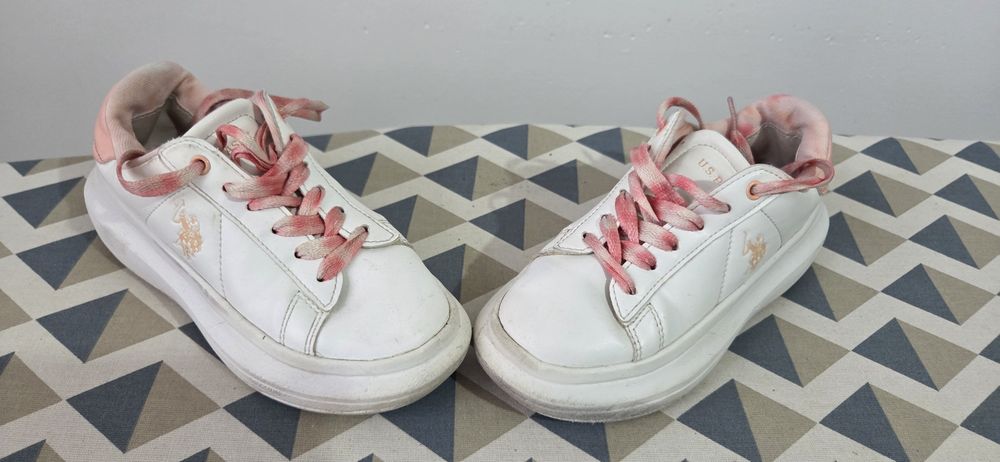 Buty dla dziewczynki