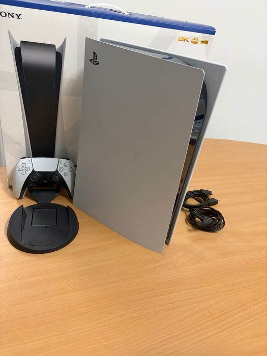 PlayStation 5 com caixa