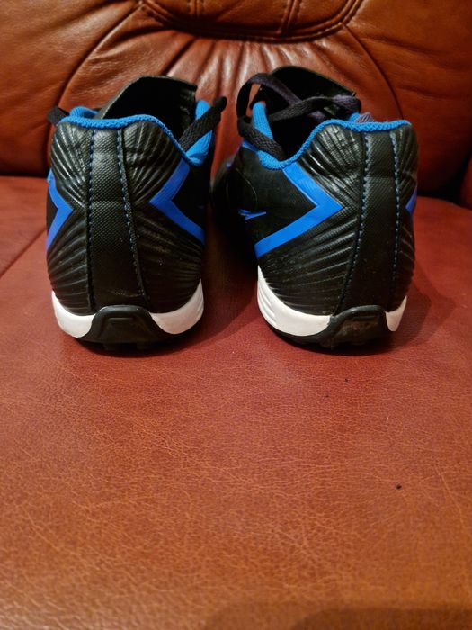 Turfy Nike r 42.5