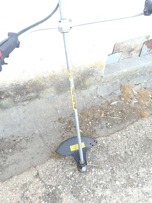 Roçadora de erva/relva