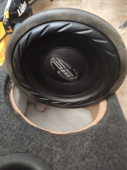 Sprzedam Subwoofer samochodowy Boschmann