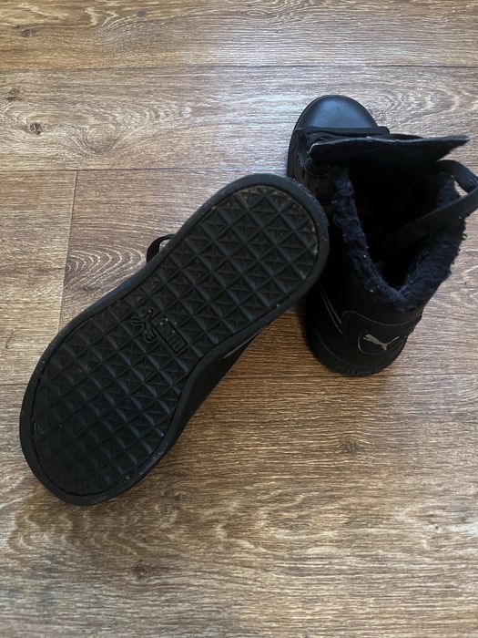 Зимові чоловичі кросівки