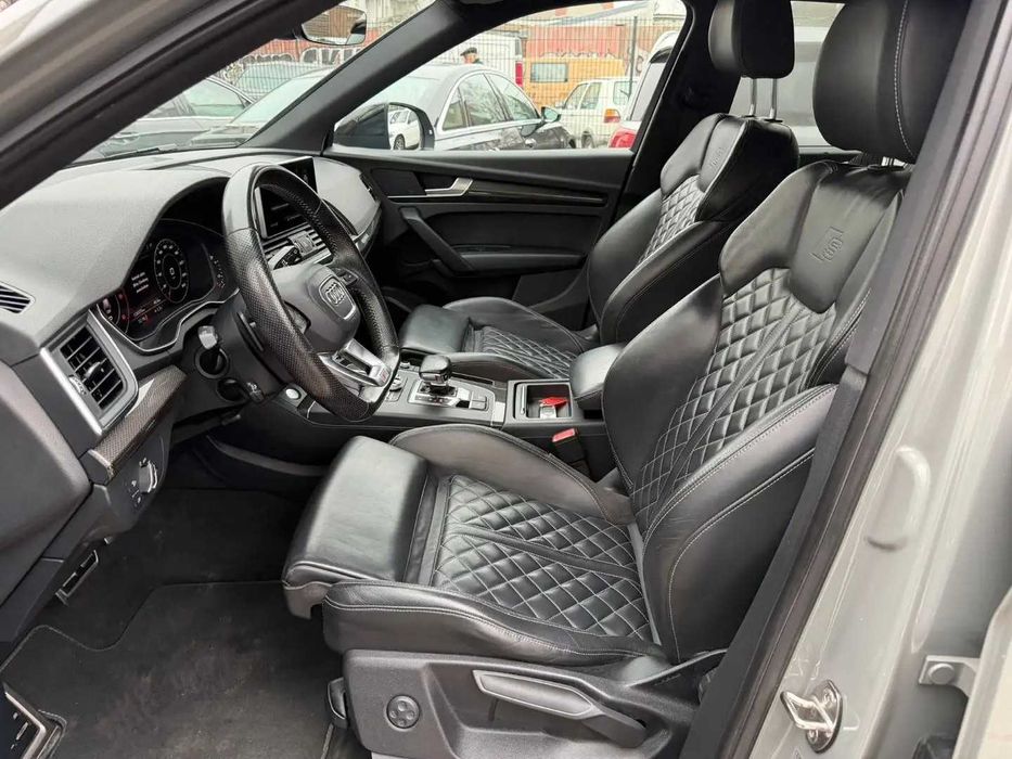 Audi Q5 S-Line 2.0 TDI