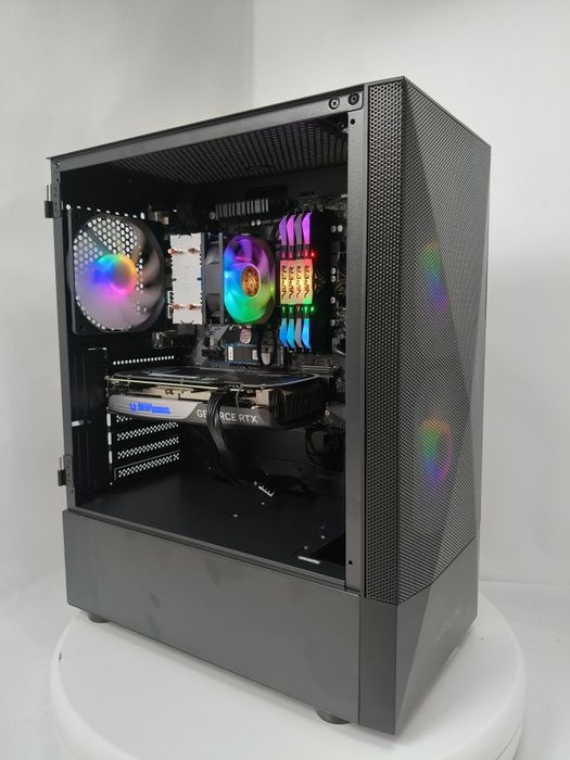 Komputer Gamingowy Ryzen 7 5700, RTX 5070, 32 GB,SSD 1 TB, Win 11