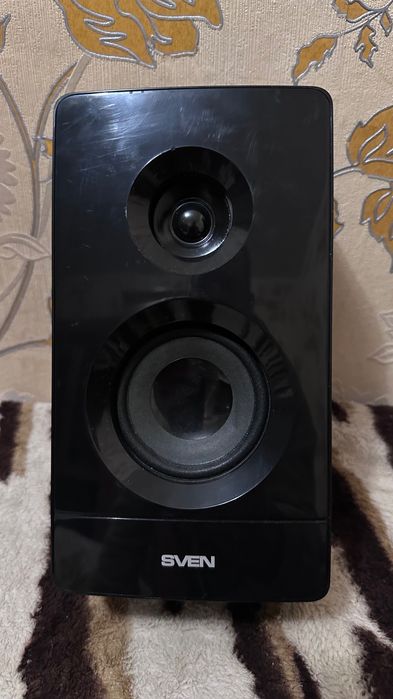 Sven Сателіти 2^15wt