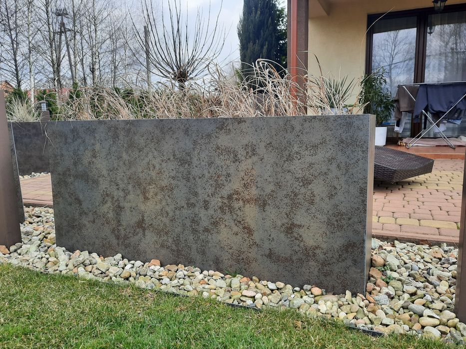 Donice ogrodowe spiek kwarcowy