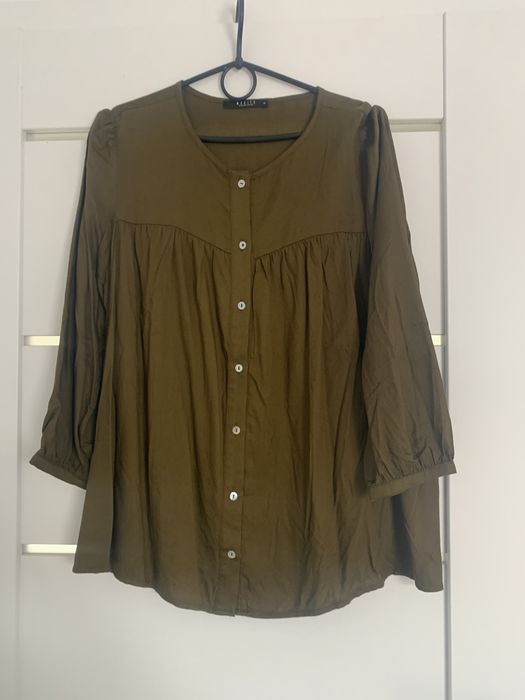 Bluzka rozkloszowana Mohito