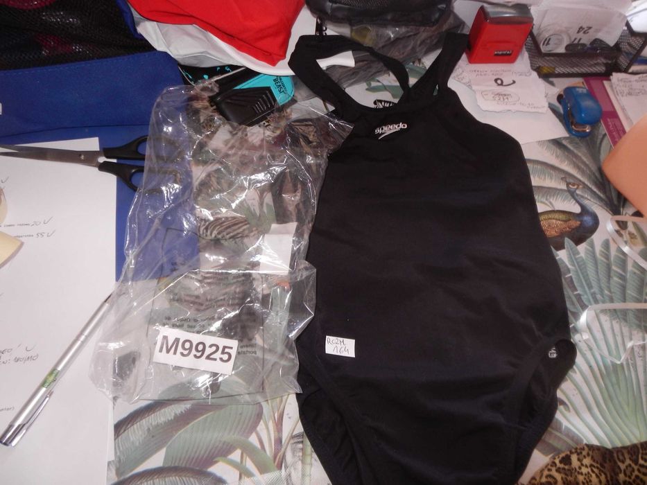 Wyprzedaż->Speedo strój jednoczęściowy rozmiar 164