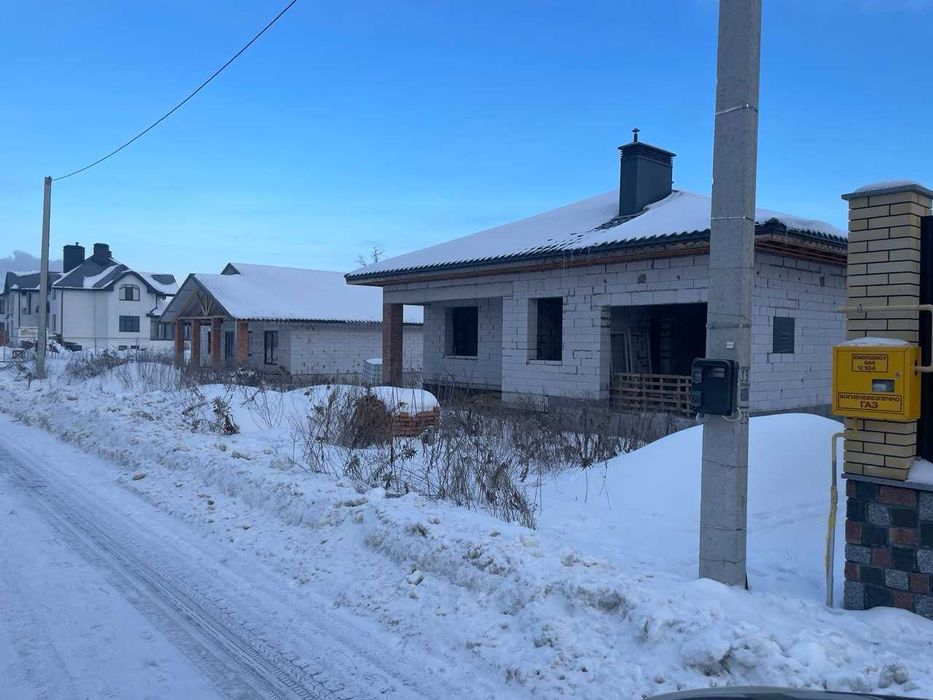 Будинок-недобудова в Станишівці, без чужого ремонту!