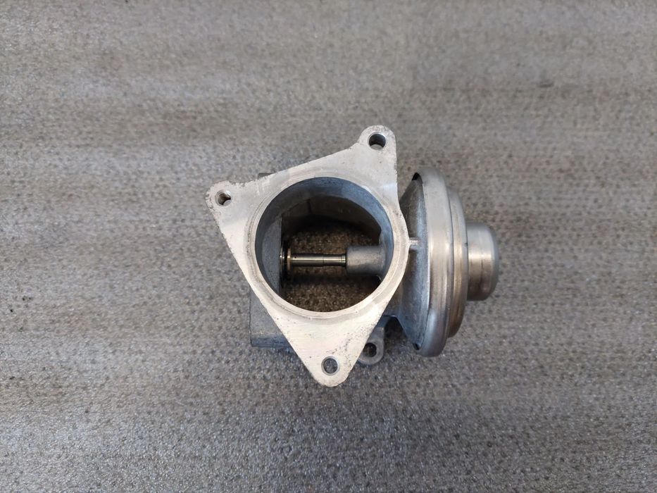 Válvula EGR VOLKSWAGEN Golf V (1K1)