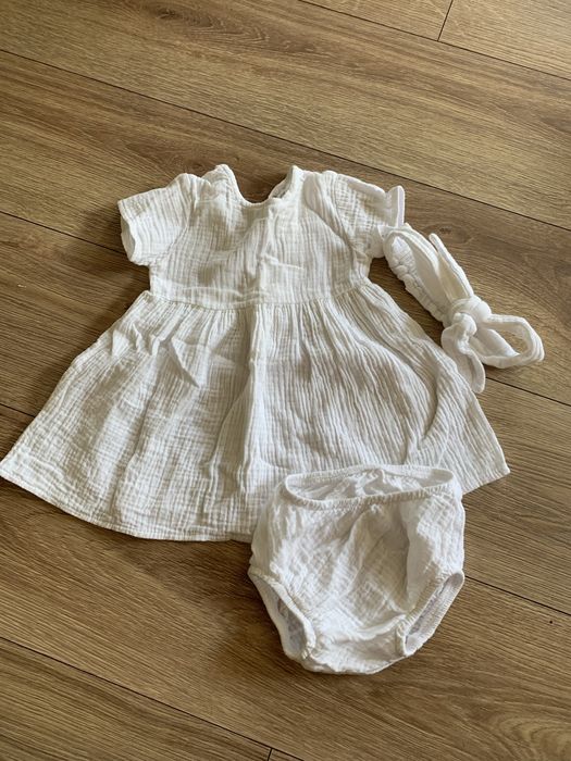 Мусліновий комплект/плаття