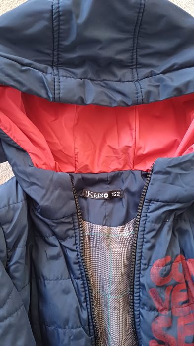Куртка ,весняна на хлопчика ,122см