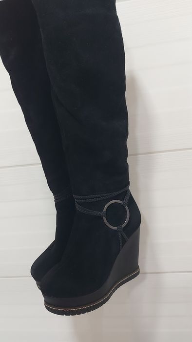 Зимові сапоги в ідеальному стані