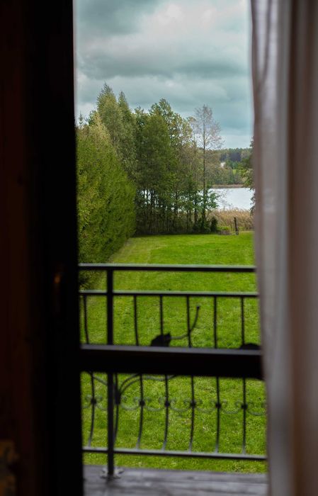 Domek nad jeziorem w Gibach z balią i sauną