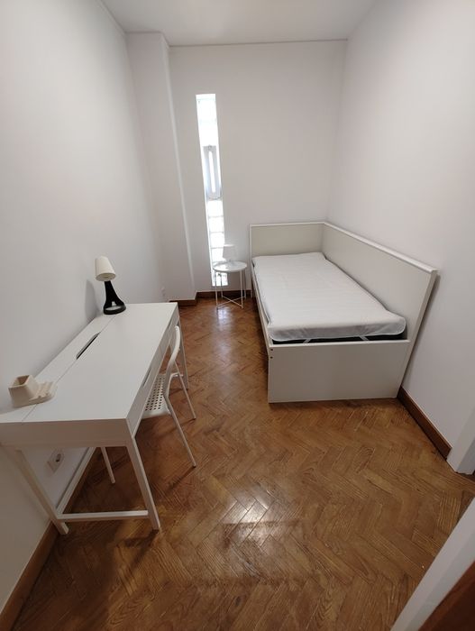 Quarto Individual - Despesas Incluídas - Entrada 1 de Abril