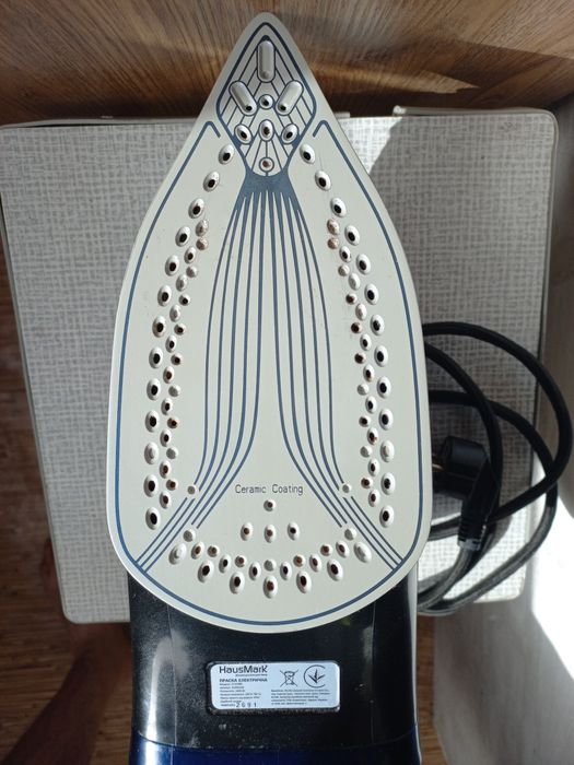 Утюг HausMark б/у под ремонт