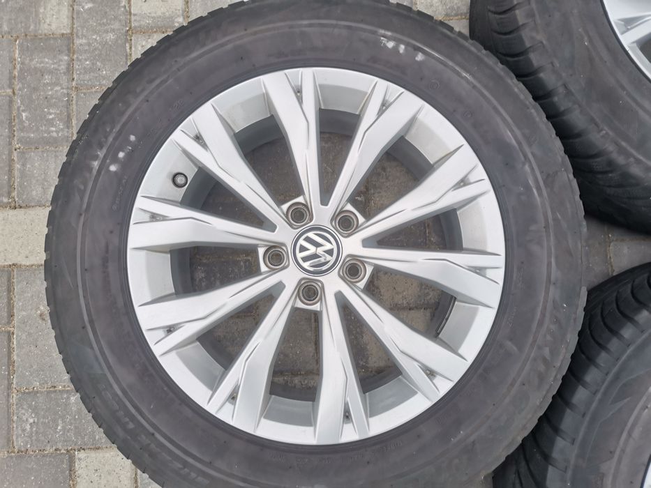 Felgi VW Tiguan Passat Golf Audi Skoda Seat 7Jx17H2 5x112 ET40 TPMS