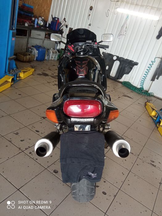 Продам мотоцикл Кавасаки zzr400