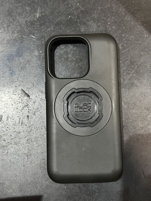 Capa QuadLock iPhone 14 Pro