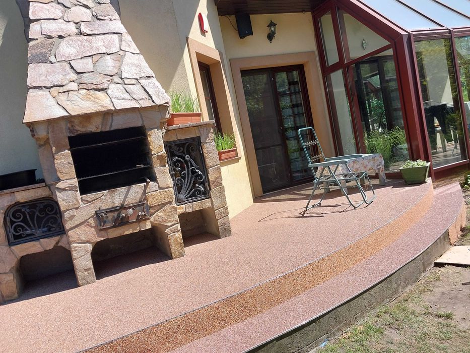 Kamienne dywany, powłoki żywiczne.