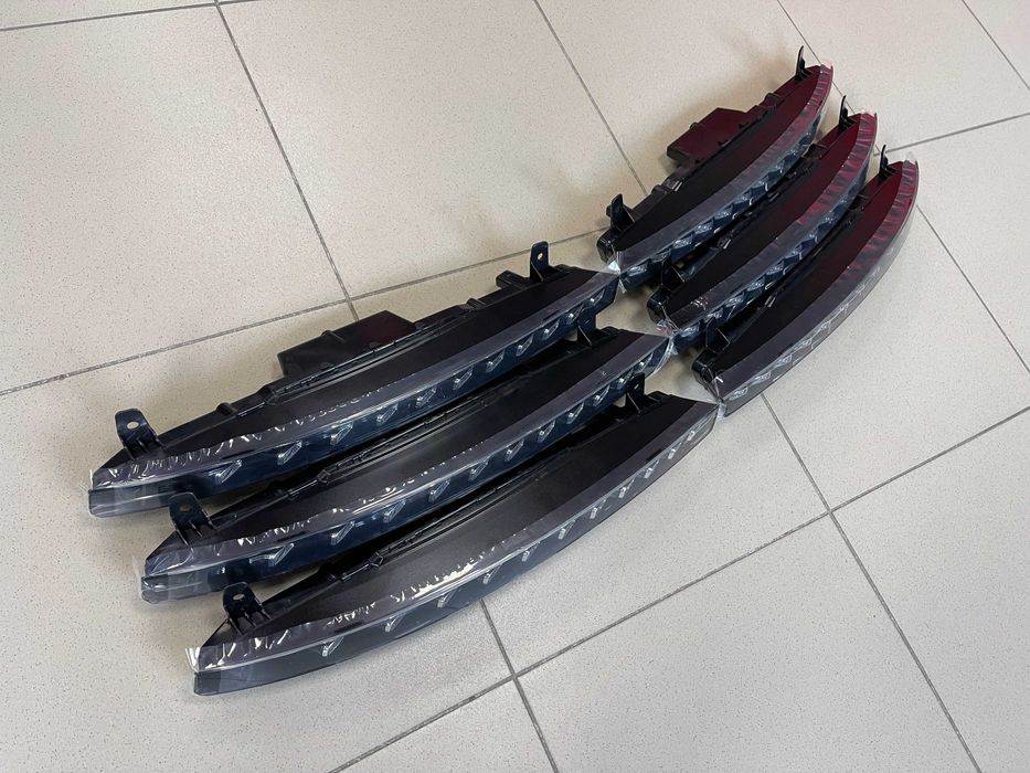 Поворотник ауди ку7 Ходовые огни 12 11 диодов drl Audi Q7 4L