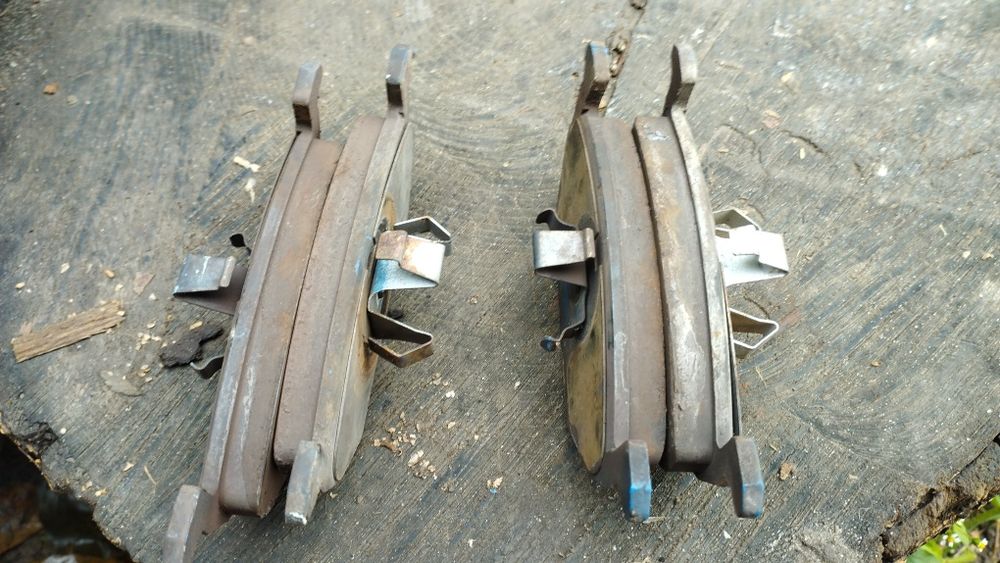 Тормозні диски та колодки шкода Октавія таур