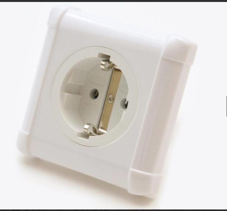 Розетка для hi-fi/hi-end систем Oyaide SWD-XXX-E