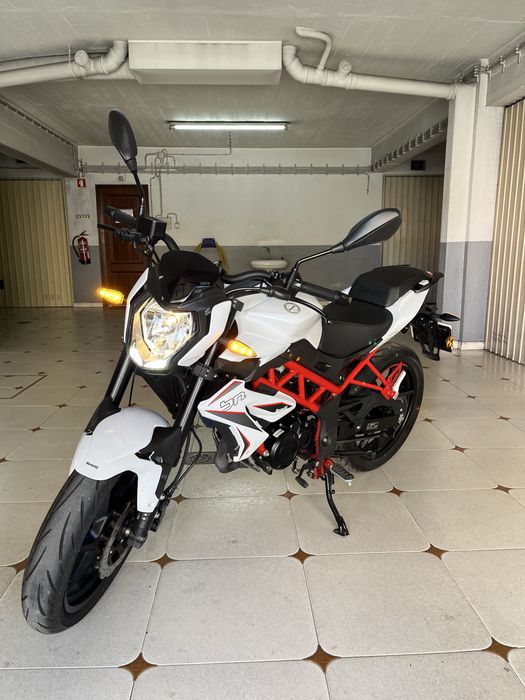 Benelli Bn125 Excelente Estado