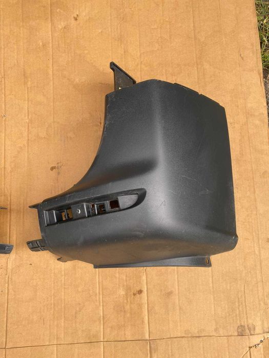 Mercedes Sprinter 907 Narożnik Zderzaka Tył