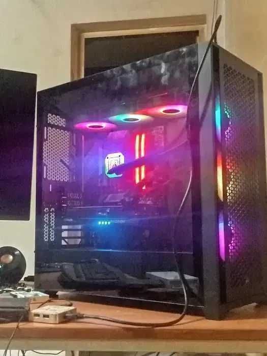 pc gaming high end - ryzen 7 7800X3D - RTX 5070 - 32GB - 1TB