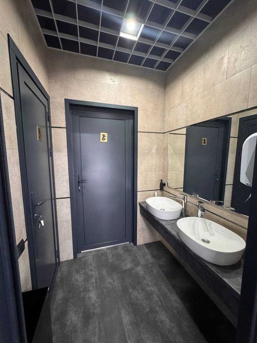 Сучасний стильний офіс