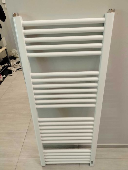 Grzejnik drabinkowy biały Koralux 1250 x 500