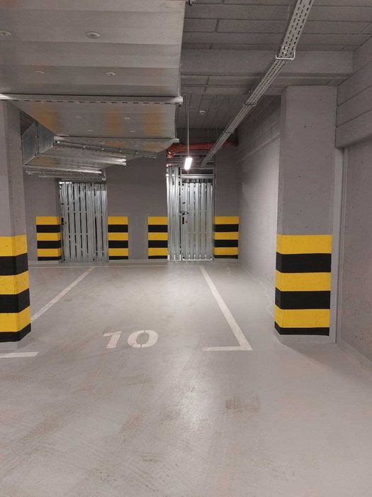 Komórka lokatorska - ul . Łaszkiewicza 8