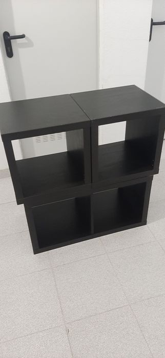 Três movei de aparência cúbica