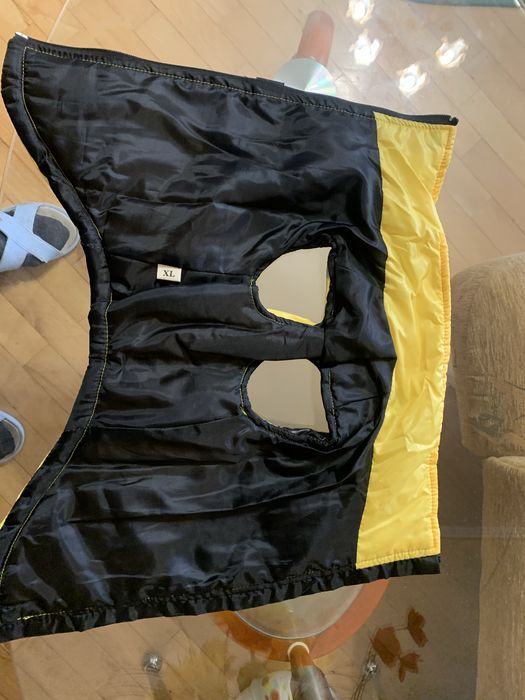 Одяг для собачки довж 34 см,охват шиі40см,охв тулуба 50 см нова якісна