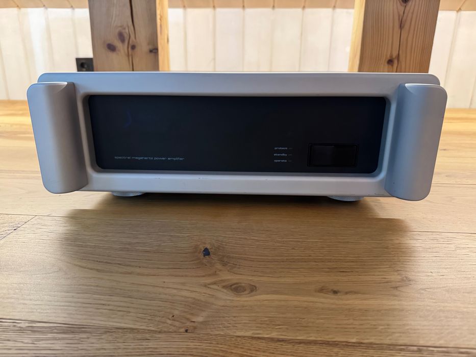 Американський підсилювач потужності Spectral DMA 260