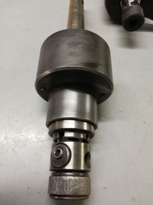 Cabeçotes de rosquear automáticos